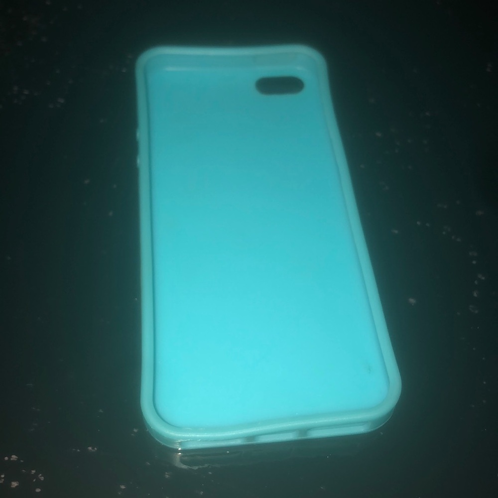 iPhone case - Picture 2 of 2